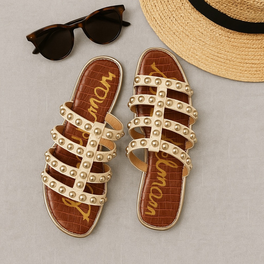 Sam Edelman Glenn Studded Ivory Leather Sandals
Size 8.5